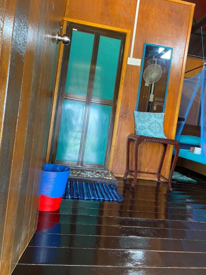 The Station Tioman Hotel Kampong Ayer Batang Eksteriør billede