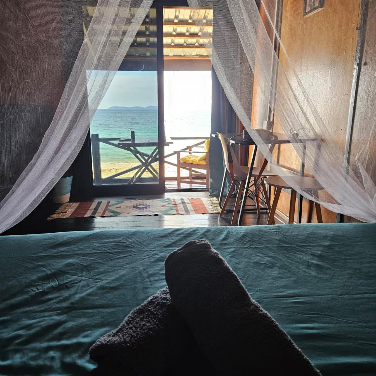 The Station Tioman Hotel Kampong Ayer Batang Eksteriør billede