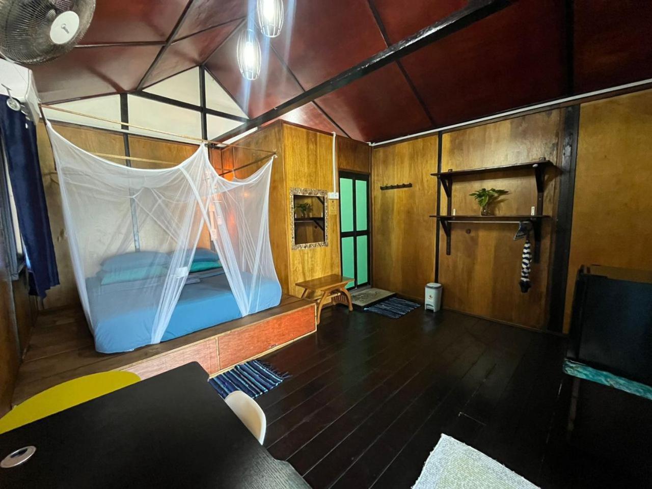 The Station Tioman Hotel Kampong Ayer Batang Eksteriør billede